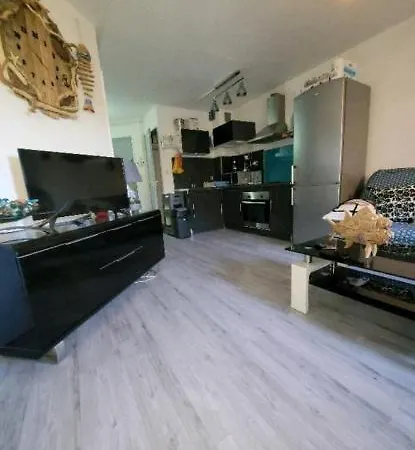6p Rez-de-jardin Clim Acces Direct *